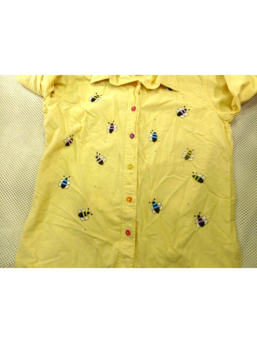 Bee-Themed Yellow Button-Up Shirt Quacker Factory Embroidery & Rhinestones L Lon - Picture 3 of 13